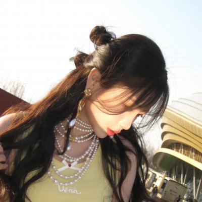 铁娘子：坚固柔情